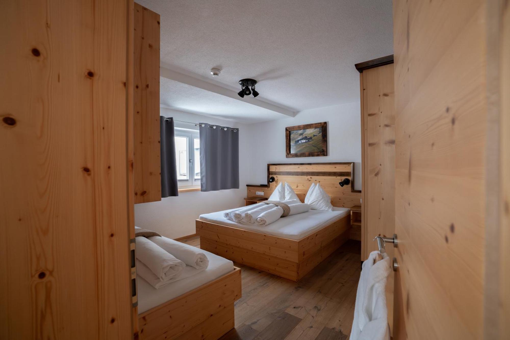 Palazi Apartments & Spa ナウダース エクステリア 写真