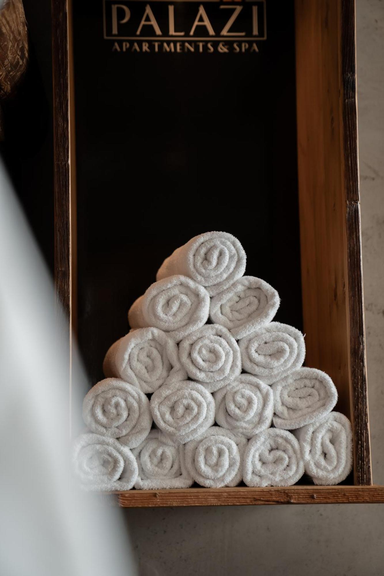 Palazi Apartments & Spa ナウダース エクステリア 写真